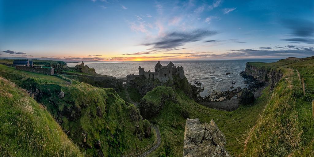 Harbour Heights B&B Portrush Buitenkant foto